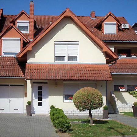 Silent Apartmanhaz Harkány Exterior foto