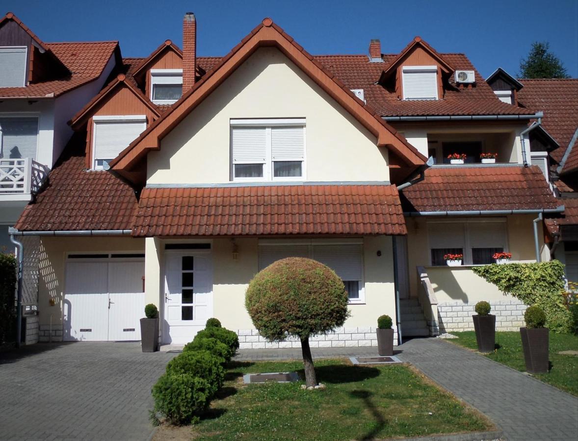 Silent Apartmanhaz Harkány Exterior foto
