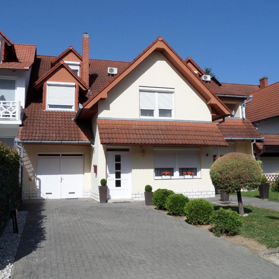 Silent Apartmanhaz Harkány Exterior foto